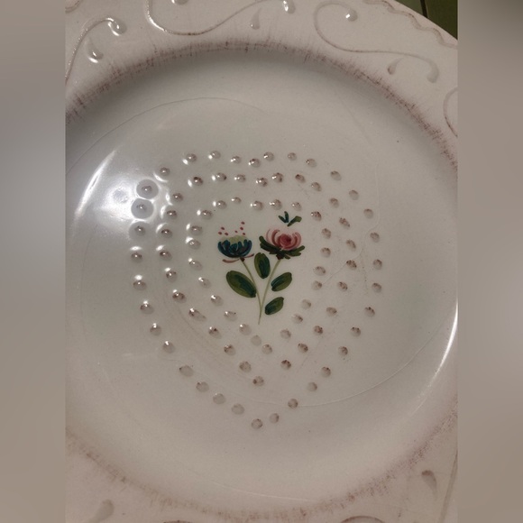 Vintage Ceramiche Toscane Hand-Painted Raised Heart Plate 9” - Picture 4 of 8